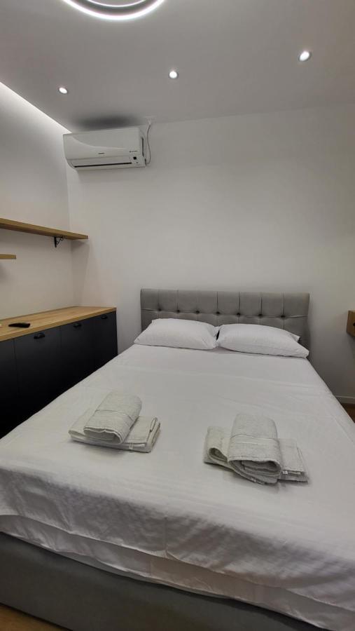 Karanxha'S Room Τίρανα Εξωτερικό φωτογραφία