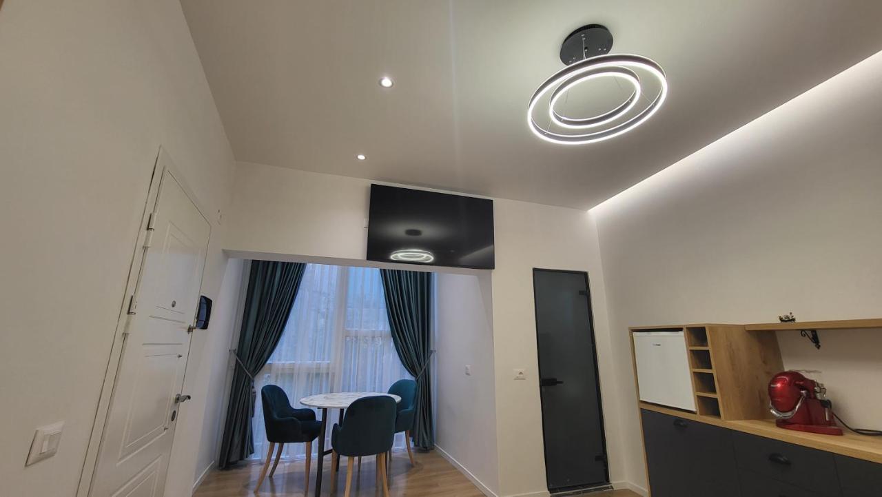 Karanxha'S Room Τίρανα Εξωτερικό φωτογραφία